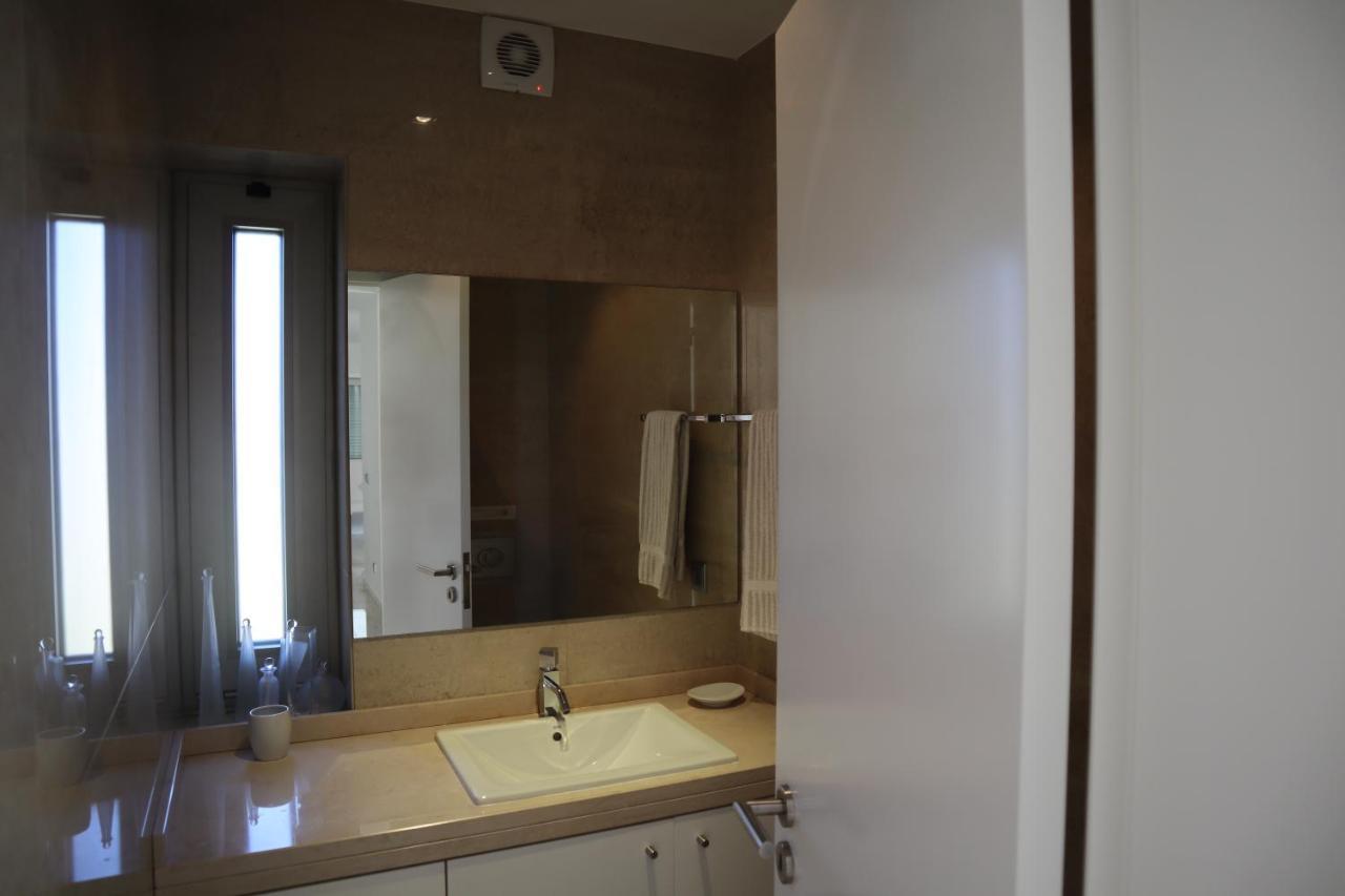 Villa Dos Salgados, 5Bdr, Beach Front, Near Salgados Golf Club Guia  Luaran gambar