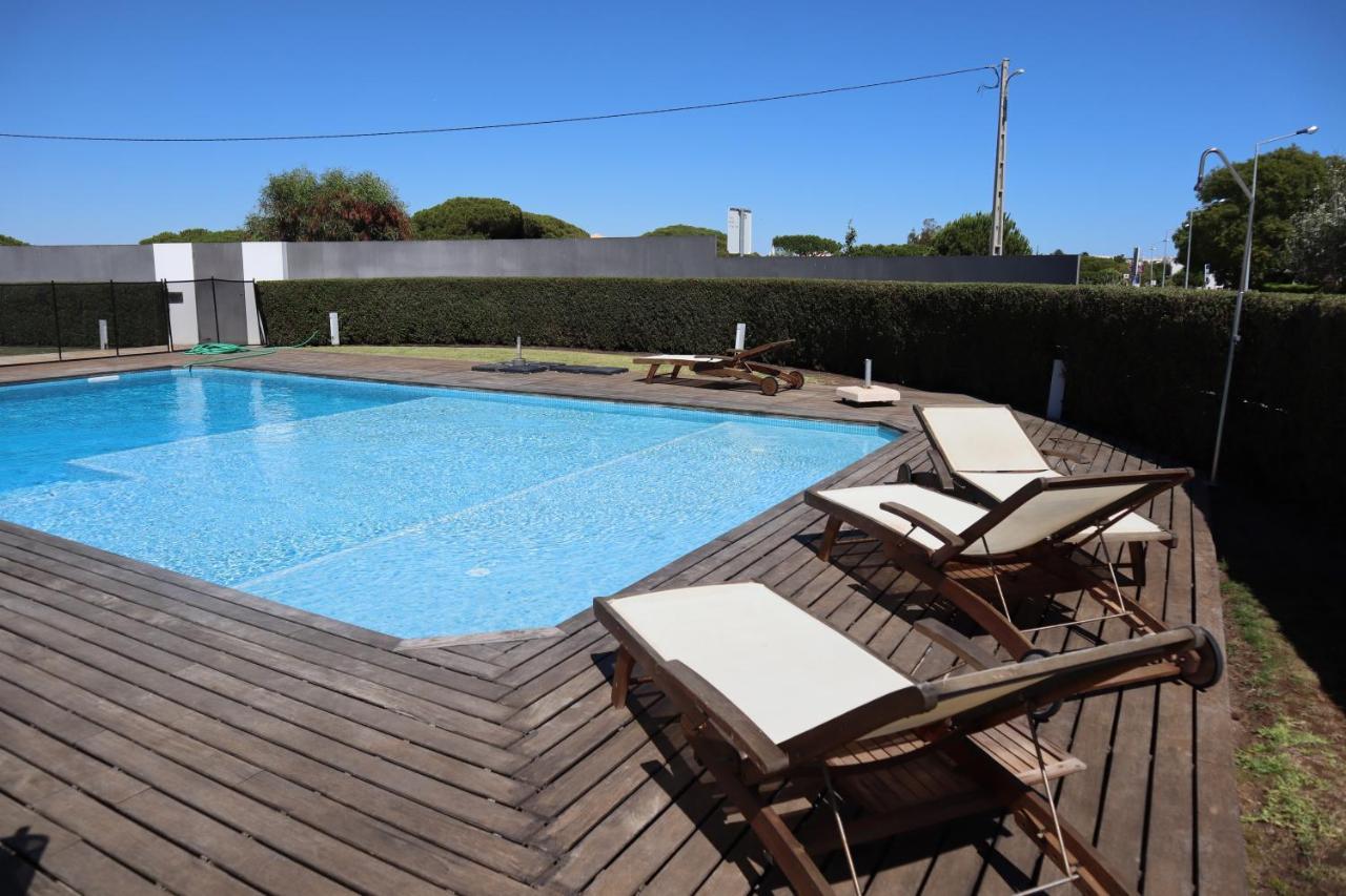 Villa Dos Salgados, 5Bdr, Beach Front, Near Salgados Golf Club Guia  Luaran gambar