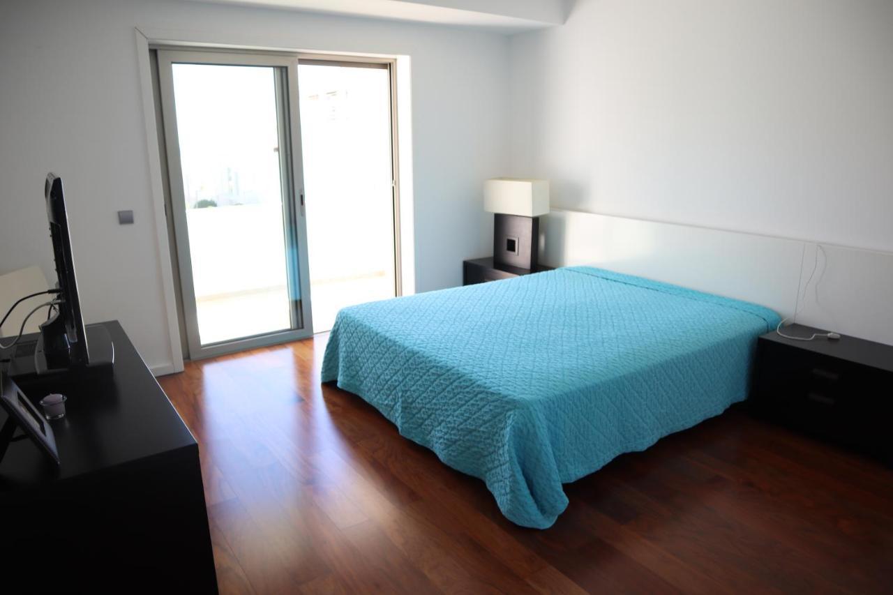 Villa Dos Salgados, 5Bdr, Beach Front, Near Salgados Golf Club Guia  Luaran gambar