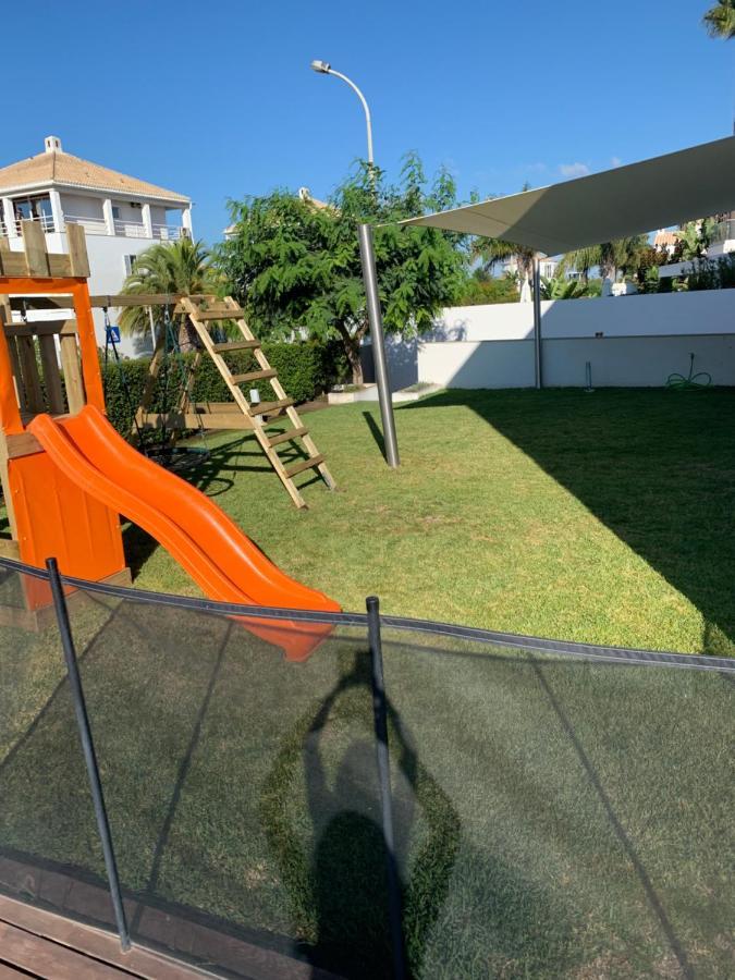 Villa Dos Salgados, 5Bdr, Beach Front, Near Salgados Golf Club Guia  Luaran gambar